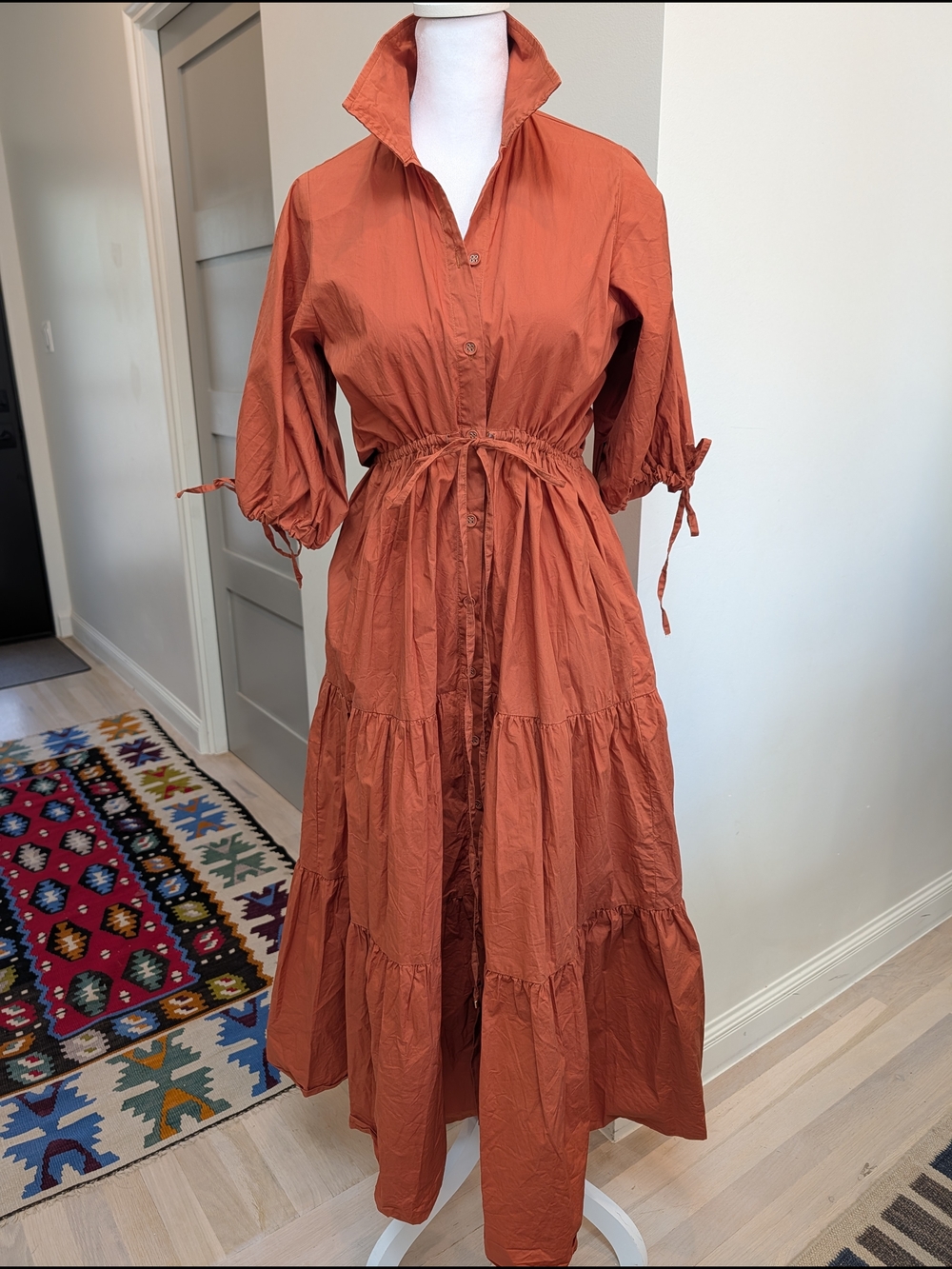 Women’s Tiered Button-Front Maxi Dress in Rust